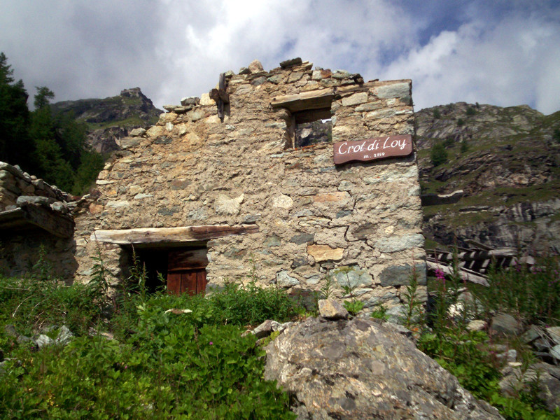 Lago e bivacco Tzan (o Cian)